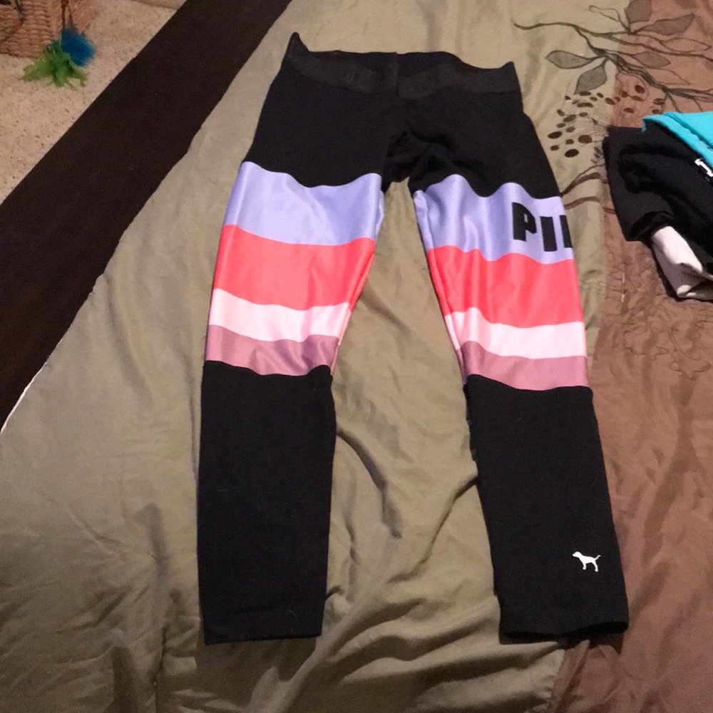 VS pink yoga leggings 🧘‍♂️